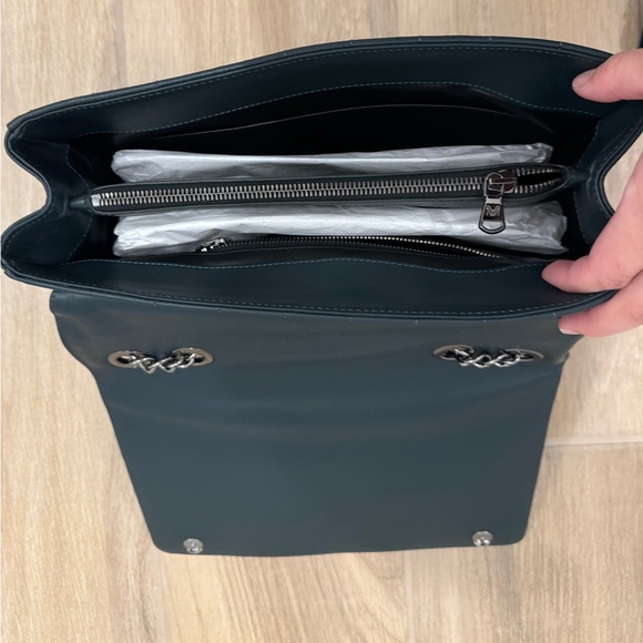 Marcell Von Berlin LA Shoulder Bag - Picture 2 of 7